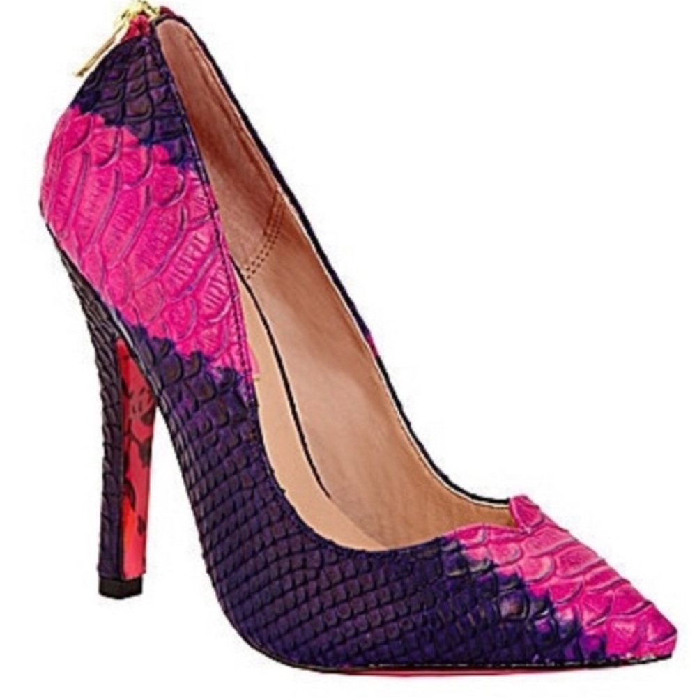 Betsy Johnson size 6 taya heels